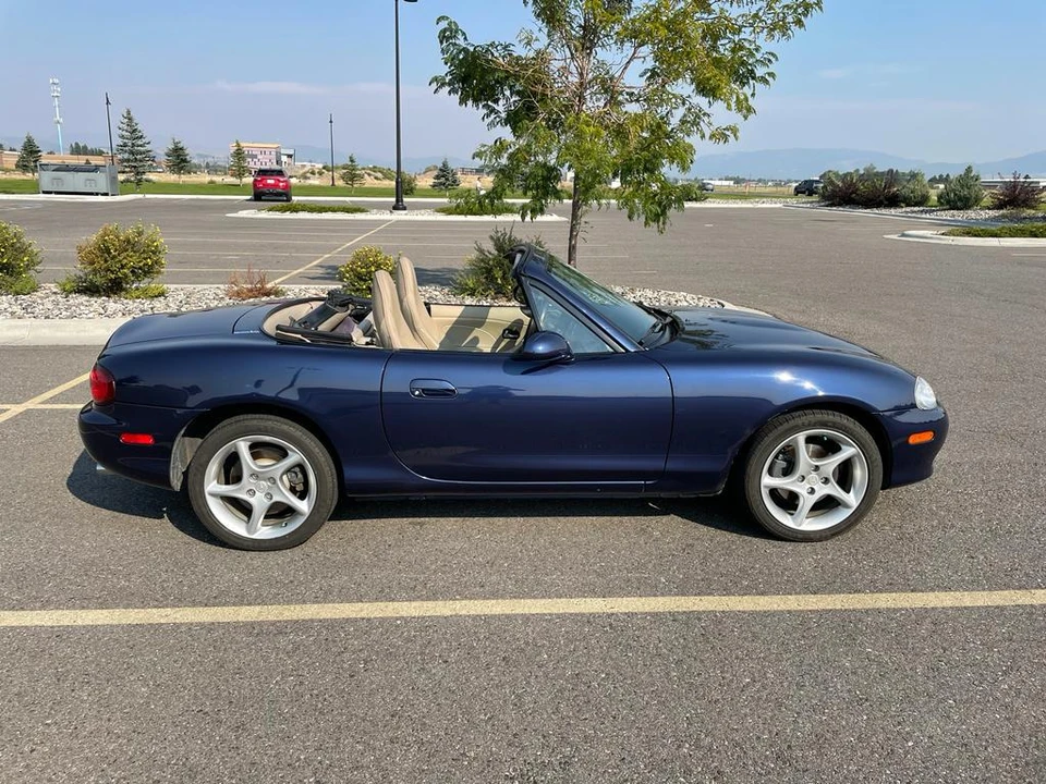 2003 Mazda NB MX-5 Miata - Image 8 of 10