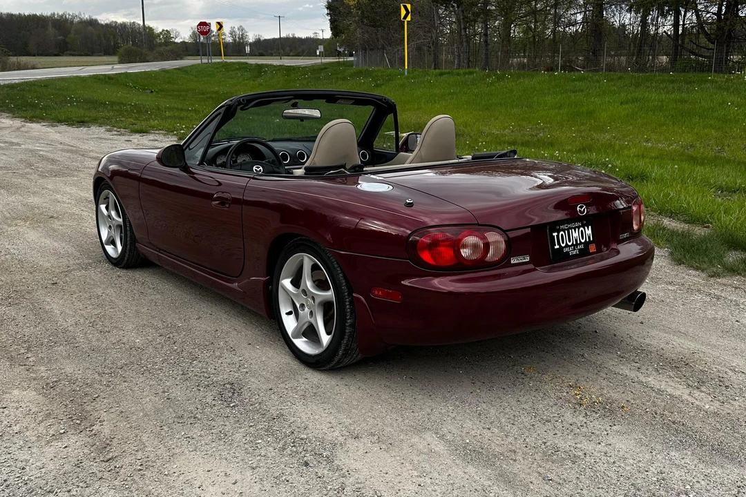 2003 Mazda NB MX-5 Miata - Image 5 of 31