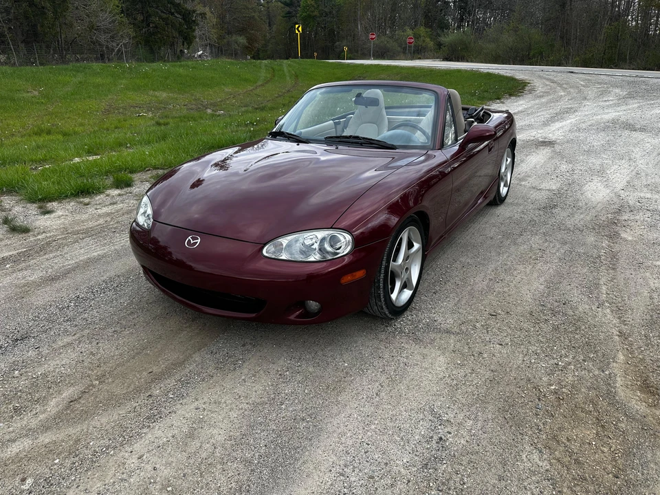 2003 Mazda NB MX-5 Miata - Image 8 of 31