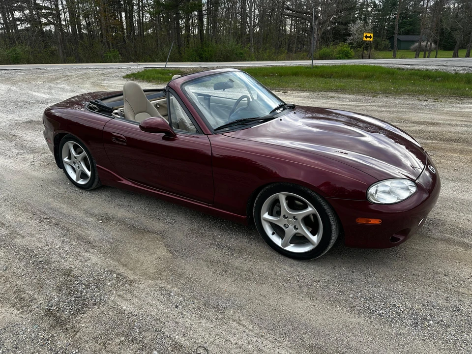2003 Mazda NB MX-5 Miata - Image 14 of 31