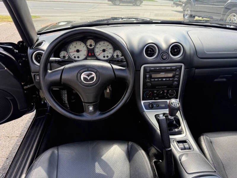 2003 Mazda NB MX-5 Miata - Image 17 of 27