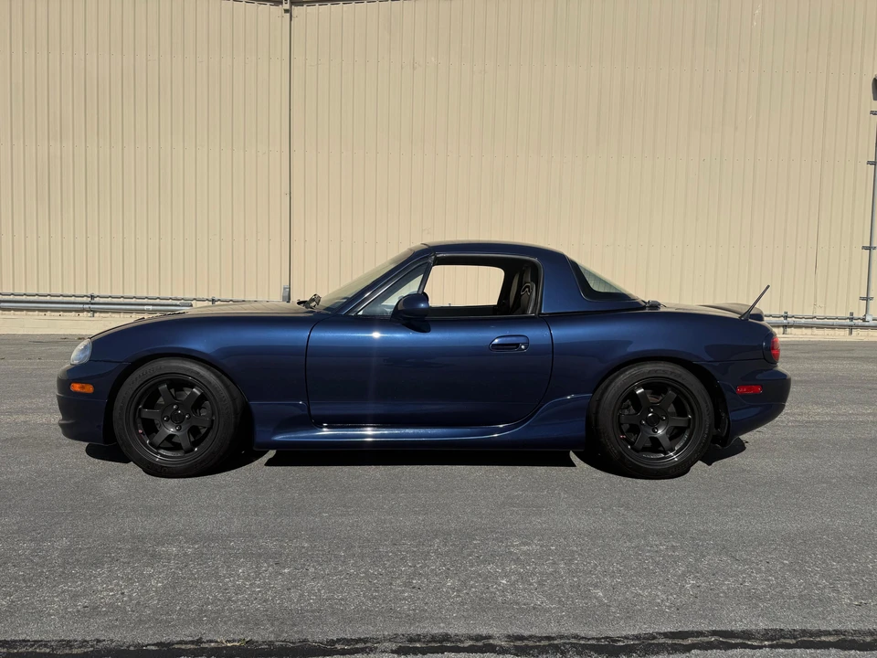 2003 Mazda NB MX-5 Miata - Image 8 of 31