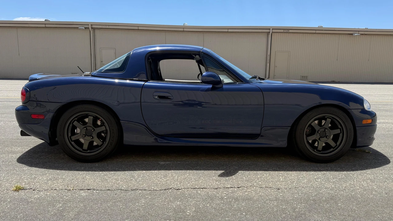 2003 Mazda NB MX-5 Miata - Image 15 of 31