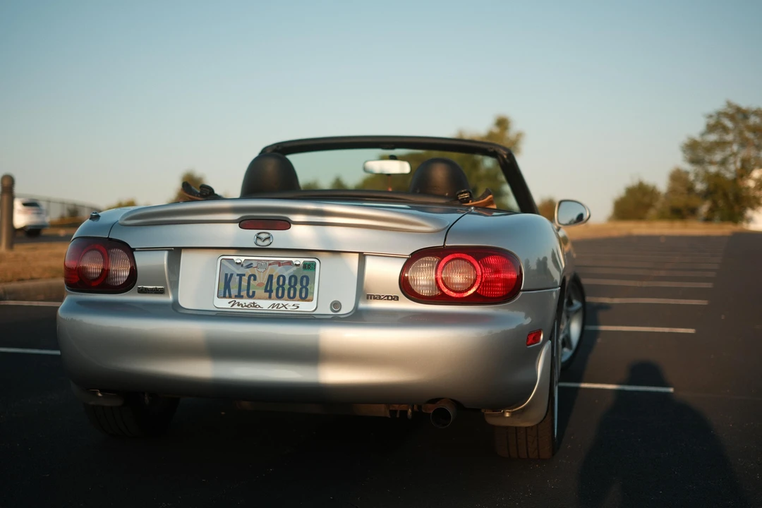 2003 Mazda NB MX-5 Miata - Image 8 of 21