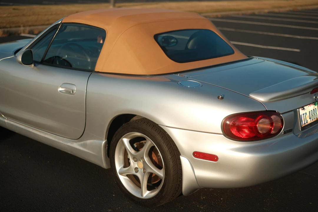 2003 Mazda NB MX-5 Miata - Image 20 of 21