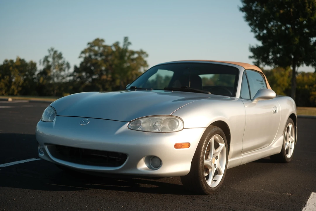 2003 Mazda NB MX-5 Miata - Image 9 of 21