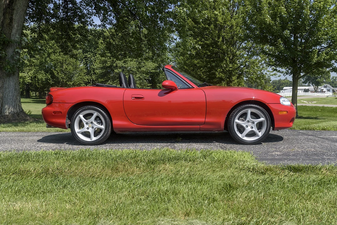 2003 Mazda NB MX-5 Miata - Image 6 of 31