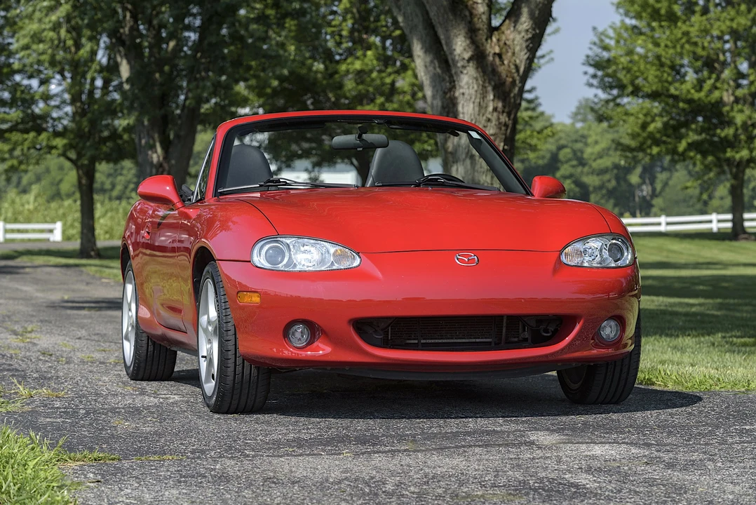 2003 Mazda NB MX-5 Miata - Image 3 of 31