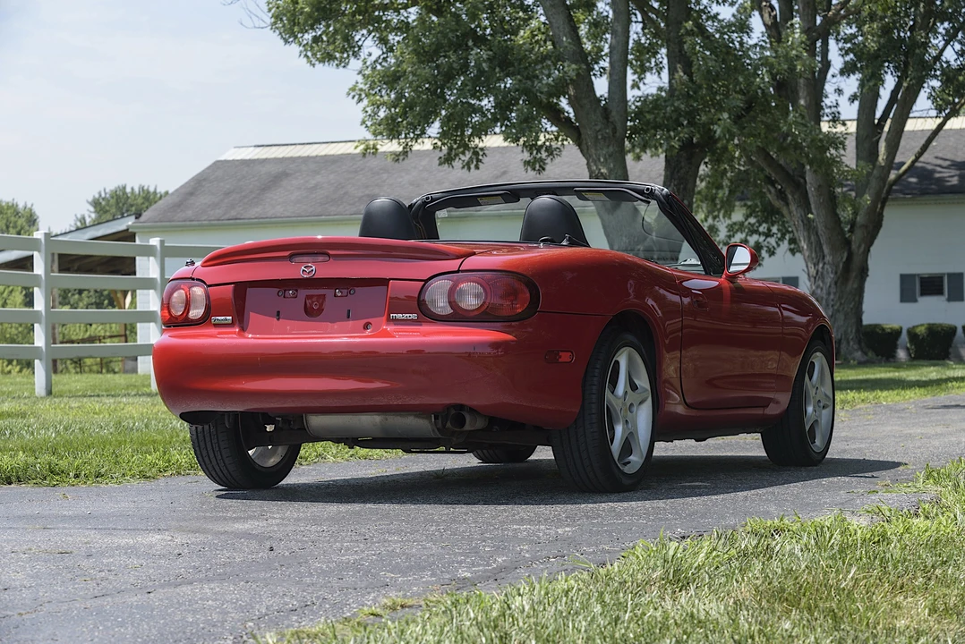 2003 Mazda NB MX-5 Miata - Image 9 of 31