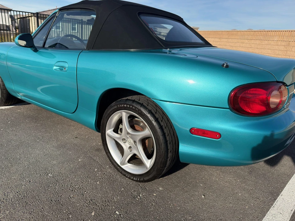 2003 Mazda NB MX-5 Miata - Image 26 of 31