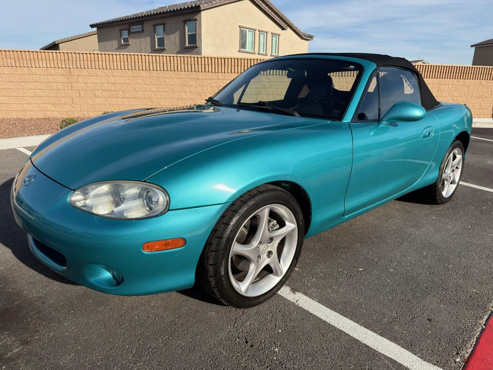 2003 Mazda NB MX-5 Miata - Image 9 of 31