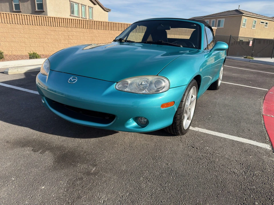 2003 Mazda NB MX-5 Miata - Image 8 of 31