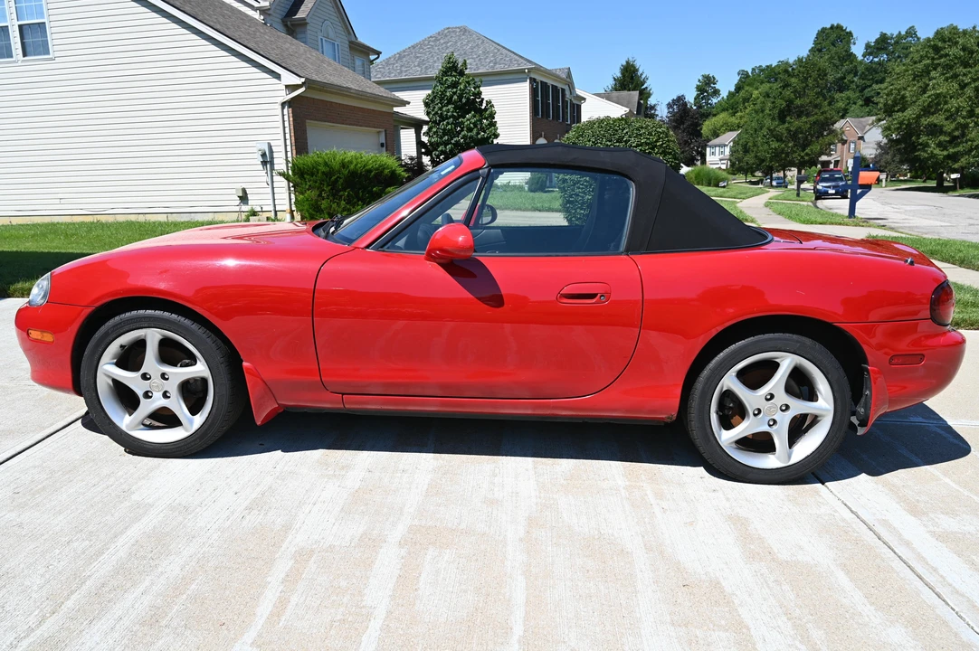 2003 Mazda NB MX-5 Miata - Image 7 of 31