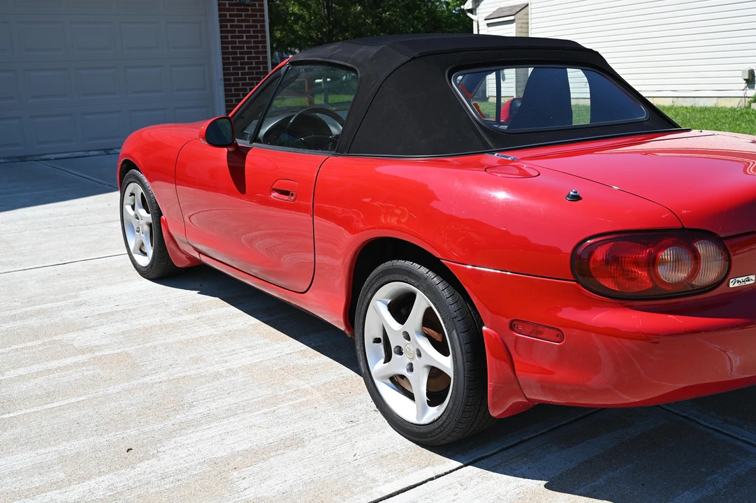 2003 Mazda NB MX-5 Miata - Image 23 of 31