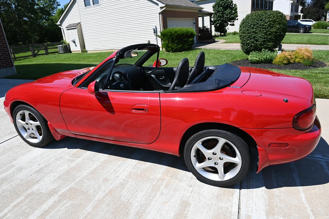 2003 Mazda NB MX-5 Miata - Image 12 of 31