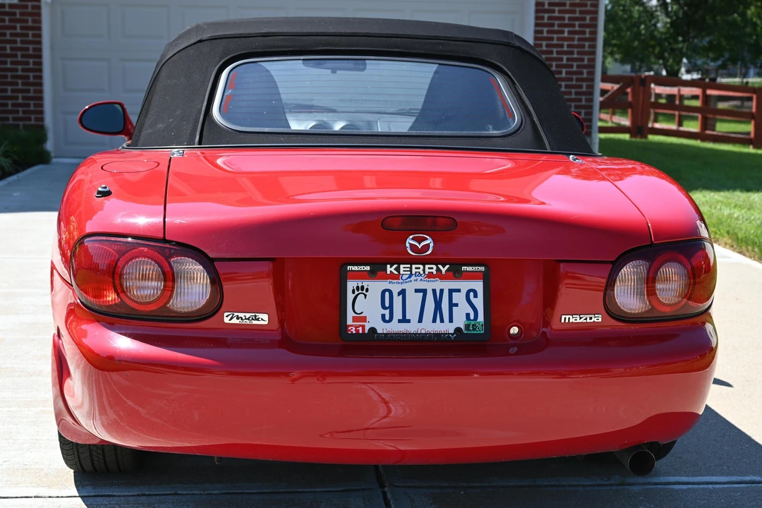 2003 Mazda NB MX-5 Miata - Image 5 of 31