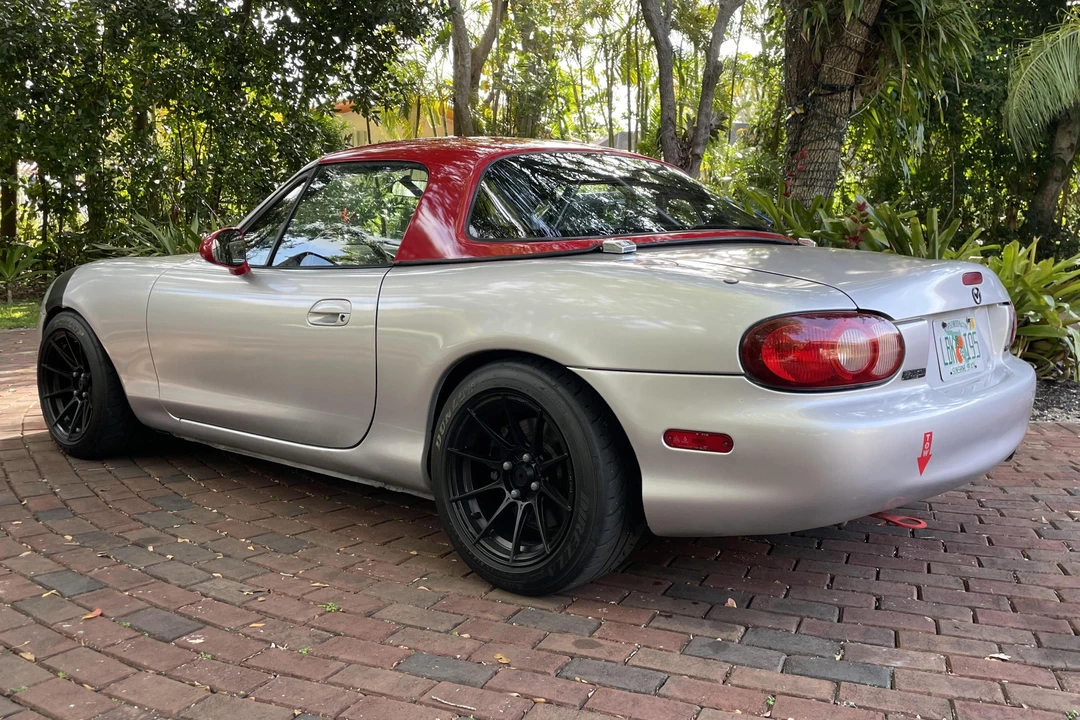2003 Mazda NB MX-5 Miata - Image 4 of 31