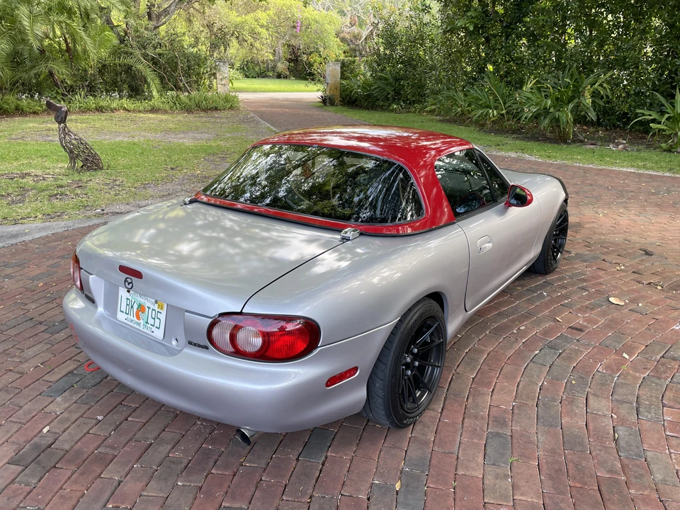 2003 Mazda NB MX-5 Miata - Image 16 of 31