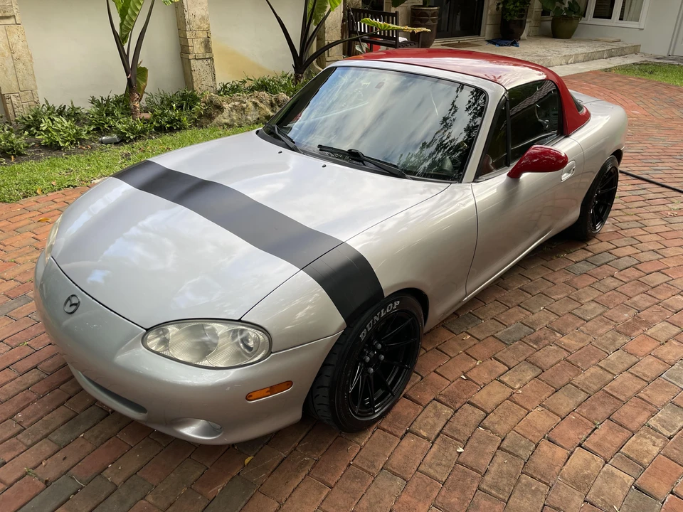 2003 Mazda NB MX-5 Miata - Image 8 of 31