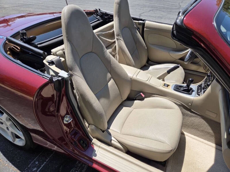 2003 Mazda NB MX-5 Miata - Image 18 of 28