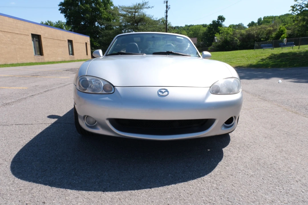 2003 Mazda NB MX-5 Miata - Image 18 of 31