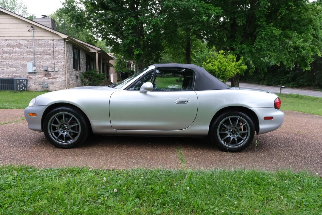 2003 Mazda NB MX-5 Miata - Image 22 of 31