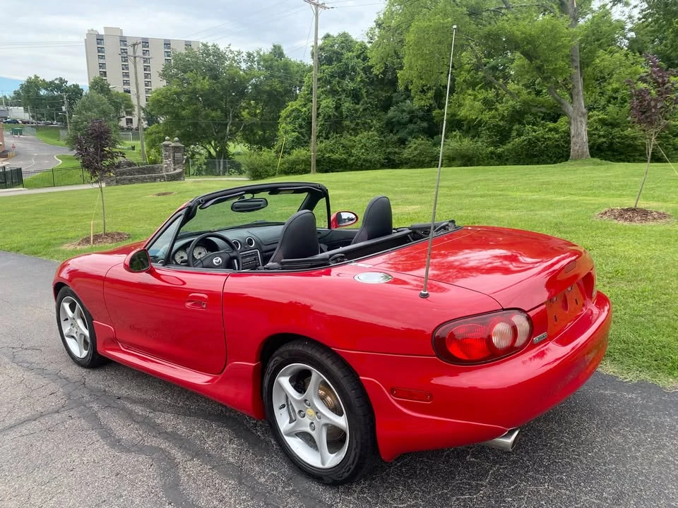 2003 Mazda NB MX-5 Miata - Image 3 of 13