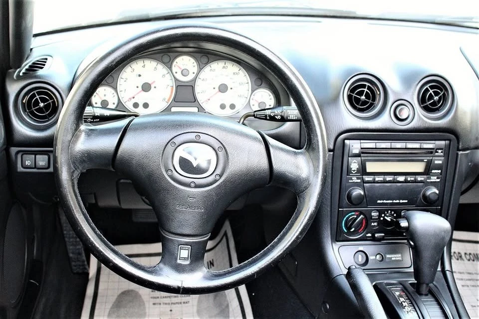 2003 Mazda NB MX-5 Miata - Image 16 of 20