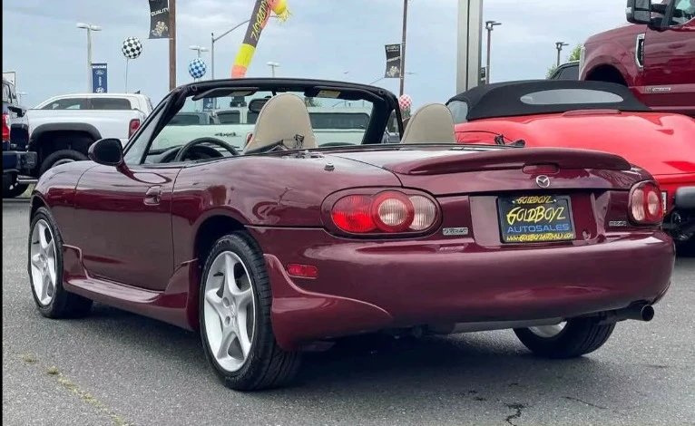 2003 Mazda NB MX-5 Miata - Image 6 of 12