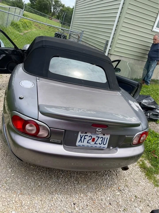 2003 Mazda NB MX-5 Miata - Image 2 of 10