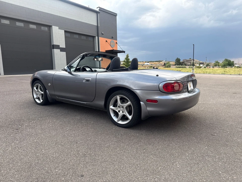 2003 Mazda NB MX-5 Miata - Image 5 of 31