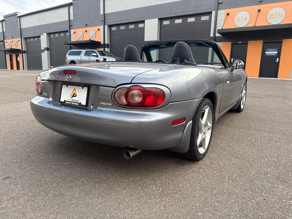 2003 Mazda NB MX-5 Miata - Image 11 of 31