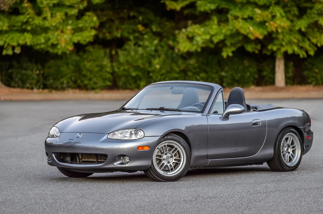 2003 Mazda NB MX-5 Miata - Image 8 of 31