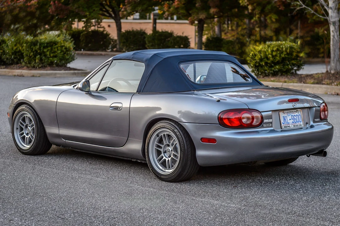 2003 Mazda NB MX-5 Miata - Image 28 of 31