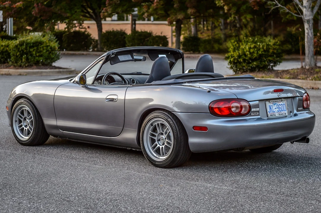2003 Mazda NB MX-5 Miata - Image 19 of 31