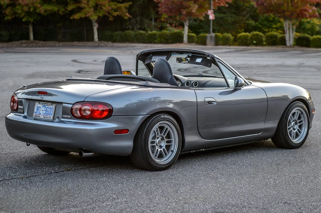 2003 Mazda NB MX-5 Miata - Image 22 of 31