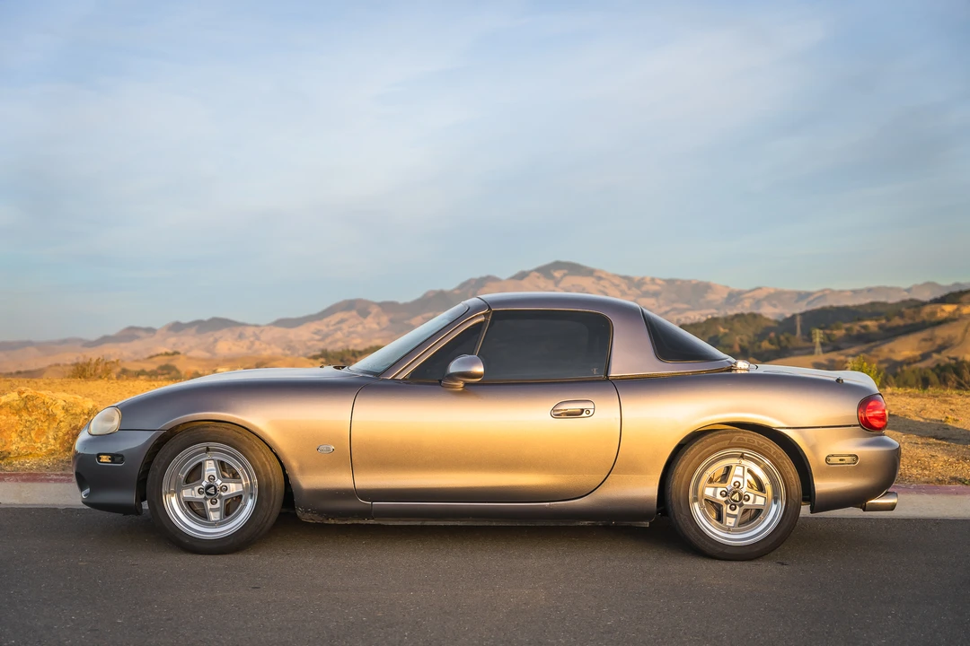 2003 Mazda NB MX-5 Miata - Image 5 of 31