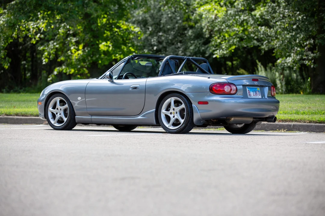 2003 Mazda NB MX-5 Miata - Image 2 of 31