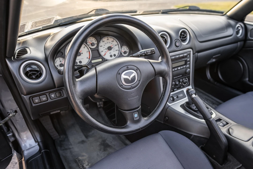 2003 Mazda NB MX-5 Miata - Image 26 of 31