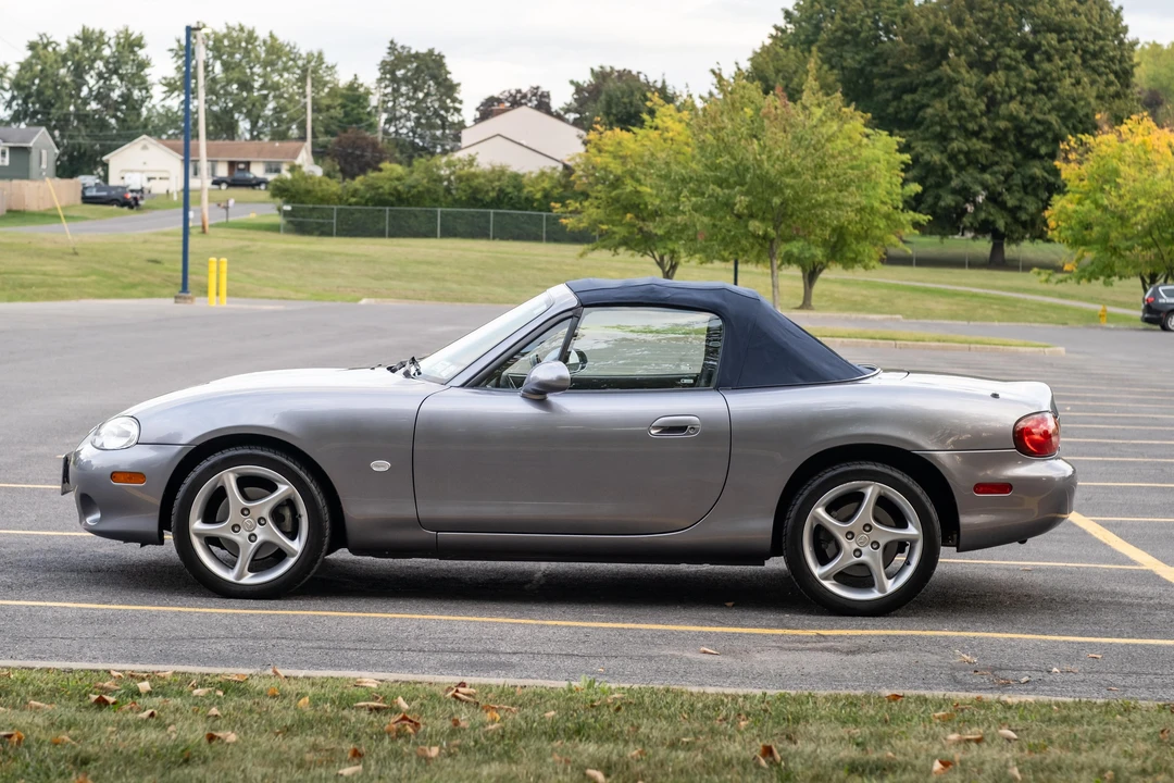 2003 Mazda NB MX-5 Miata - Image 9 of 31