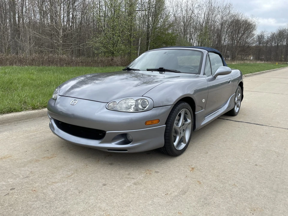 2003 Mazda NB MX-5 Miata - Image 2 of 31