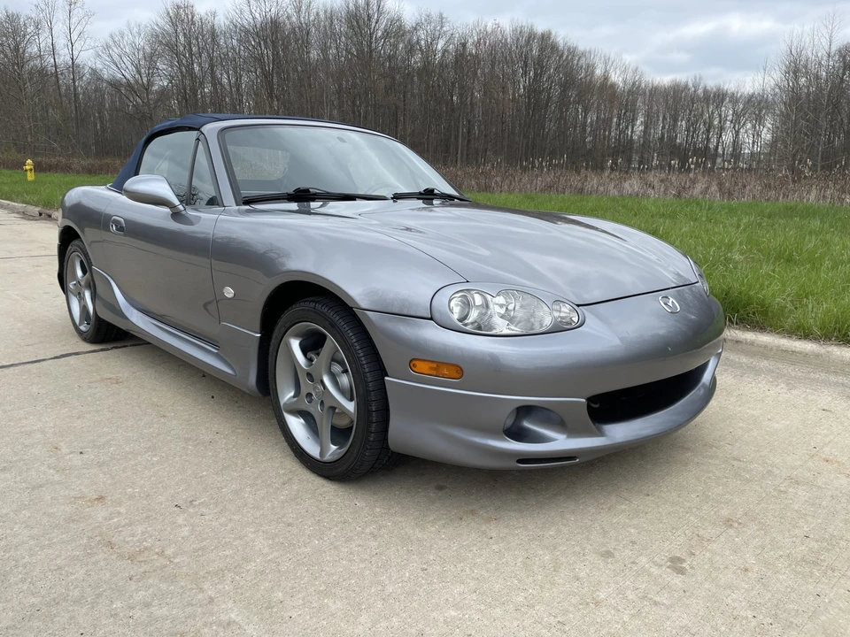 2003 Mazda NB MX-5 Miata - Image 8 of 31