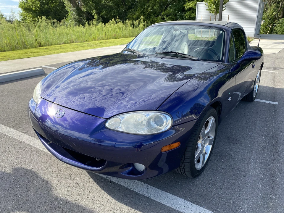 2003 Mazda NB MX-5 Miata - Image 9 of 31