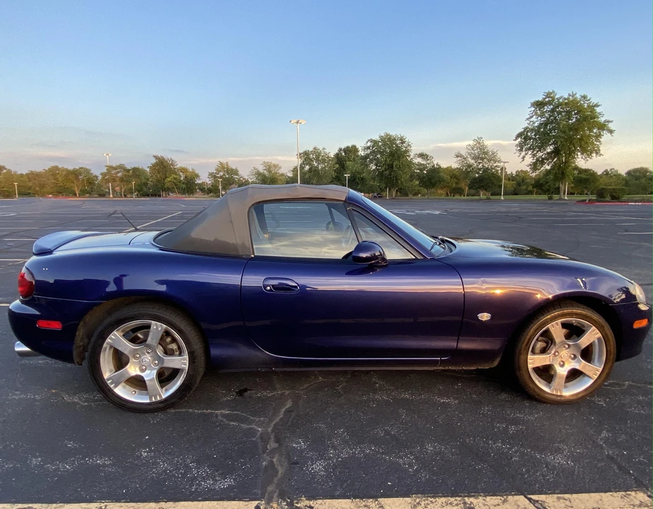 2003 Mazda NB MX-5 Miata - Image 13 of 31