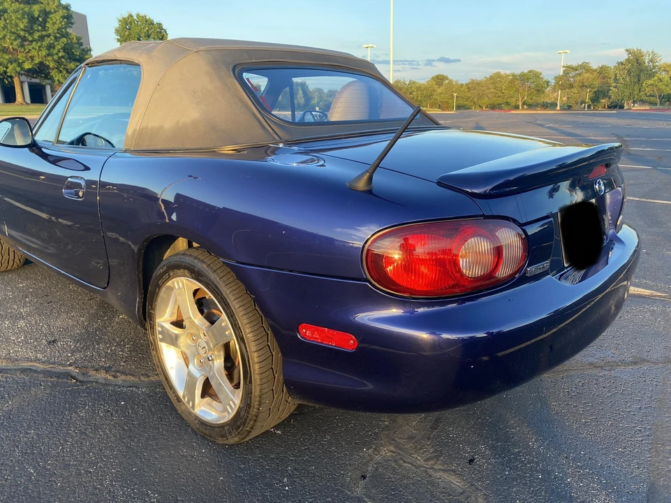 2003 Mazda NB MX-5 Miata - Image 22 of 31