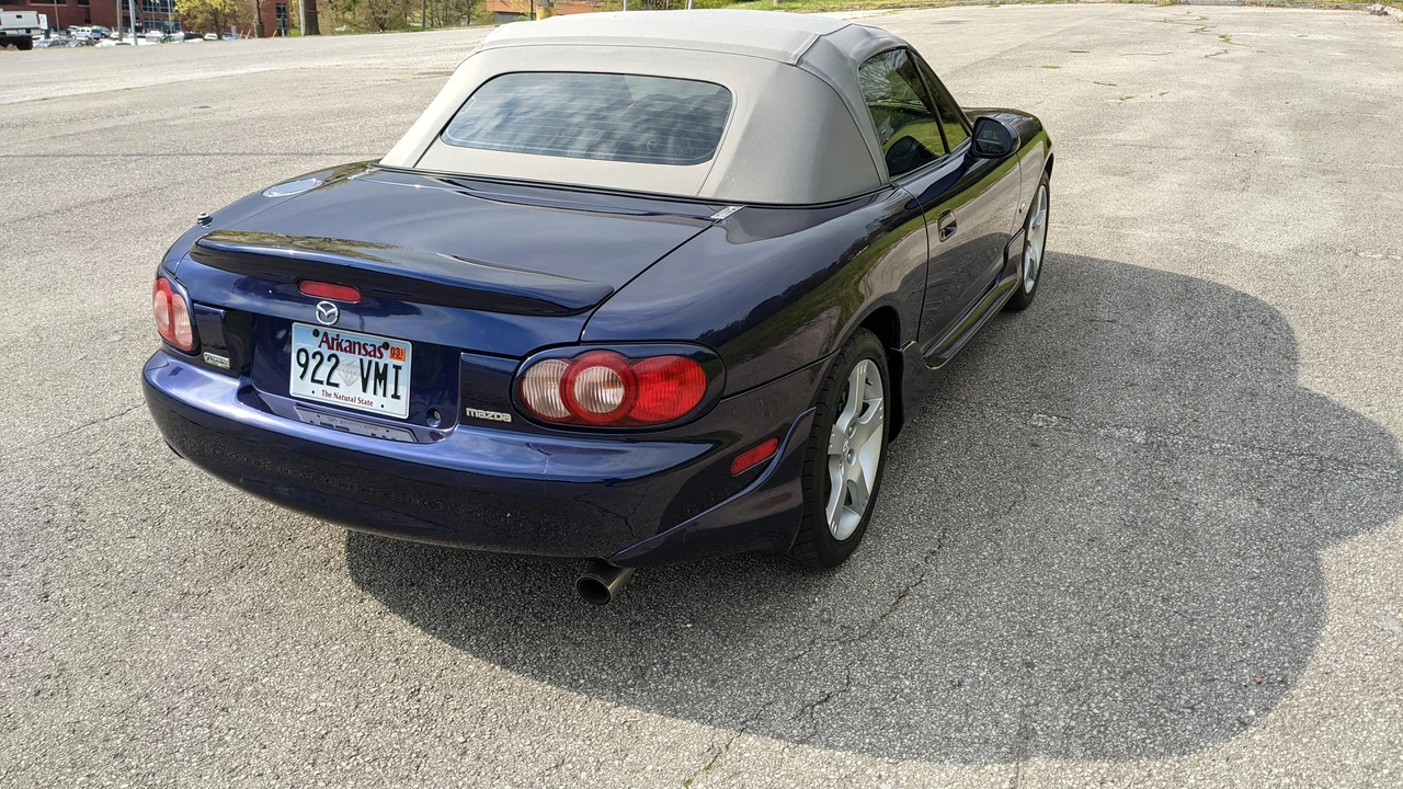 2003 Mazda NB MX-5 Miata - Image 14 of 31