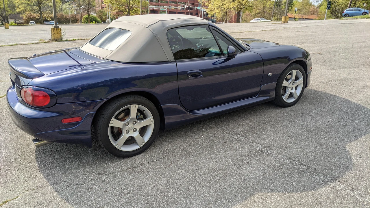 2003 Mazda NB MX-5 Miata - Image 15 of 31