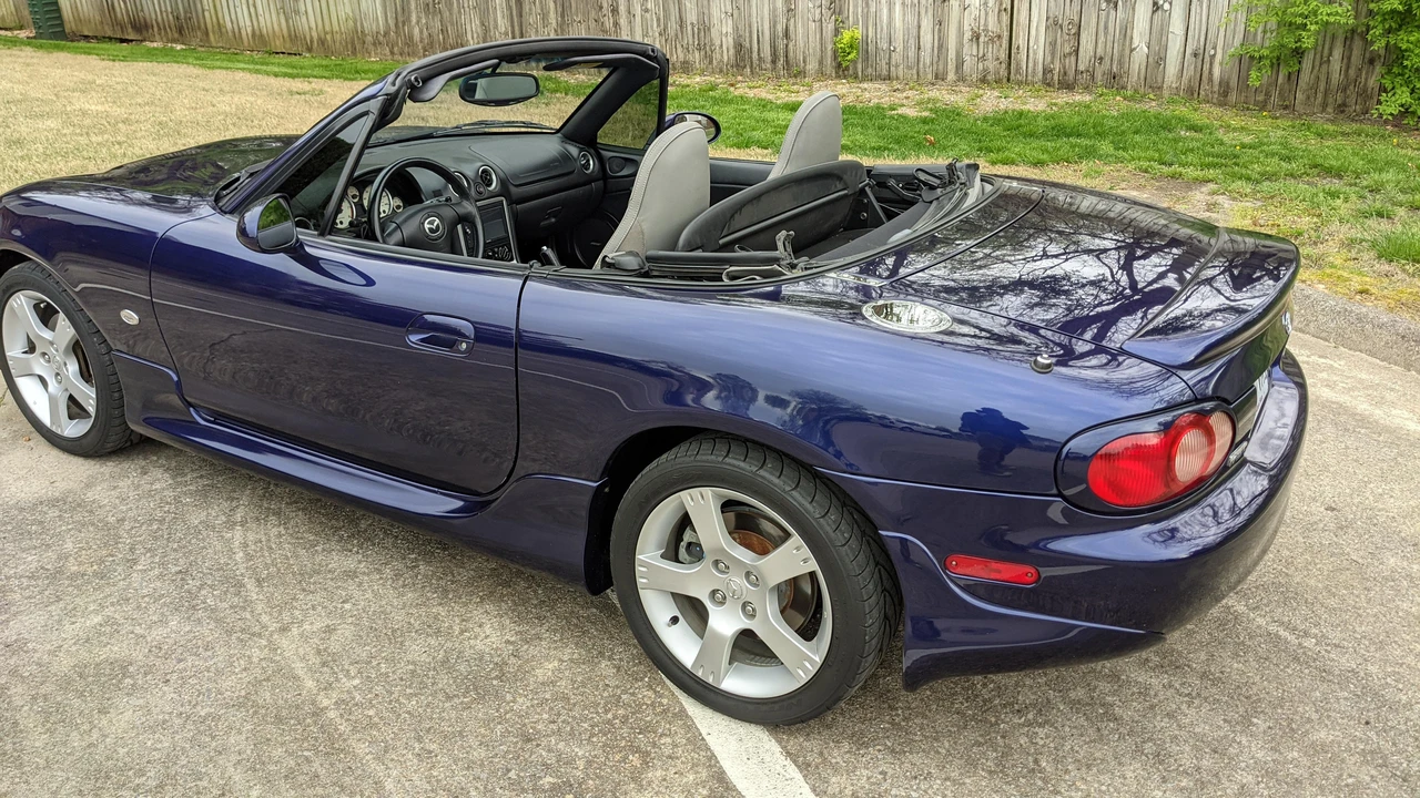 2003 Mazda NB MX-5 Miata - Image 22 of 31