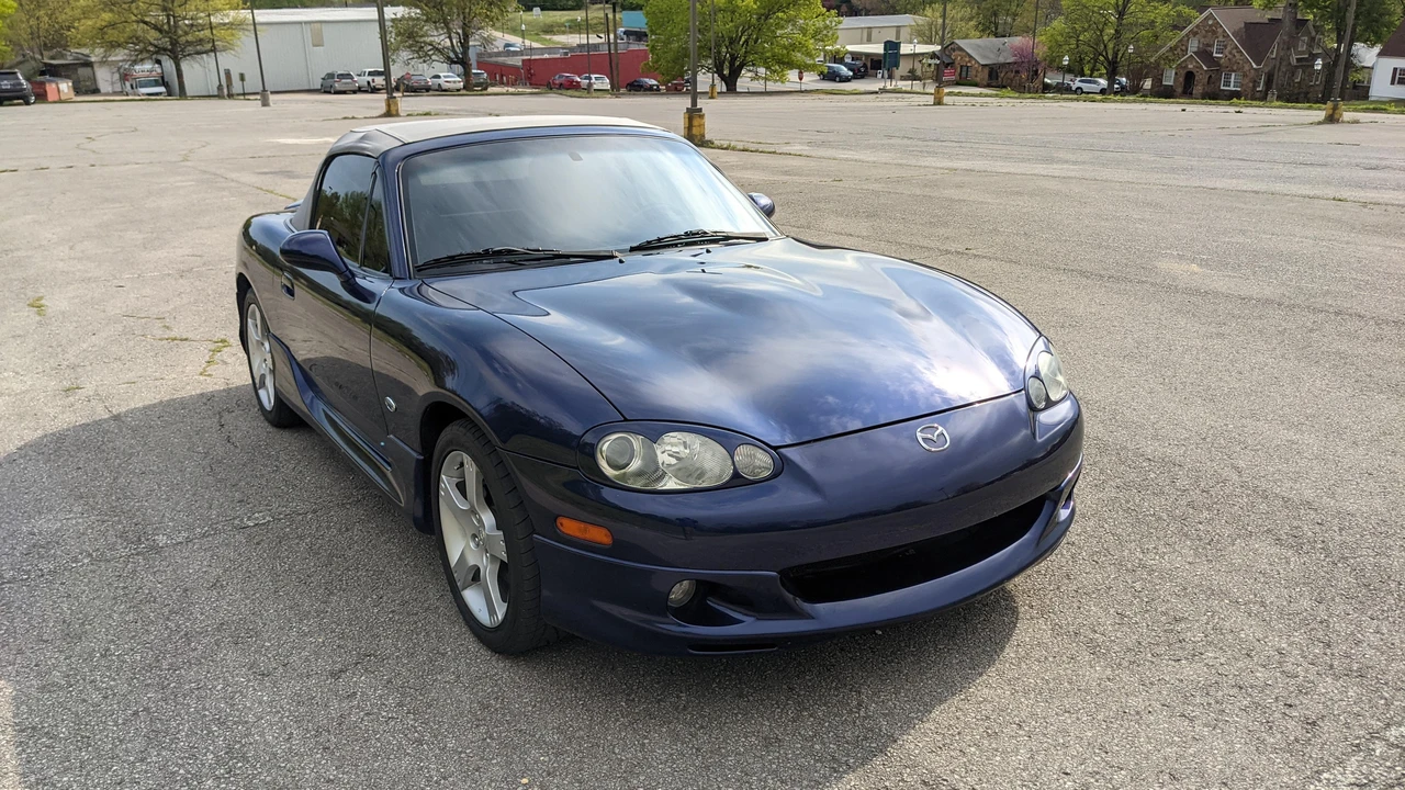 2003 Mazda NB MX-5 Miata - Image 19 of 31