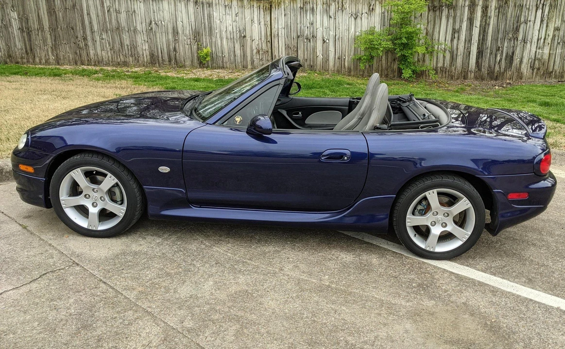 2003 Mazda NB MX-5 Miata - Image 3 of 31